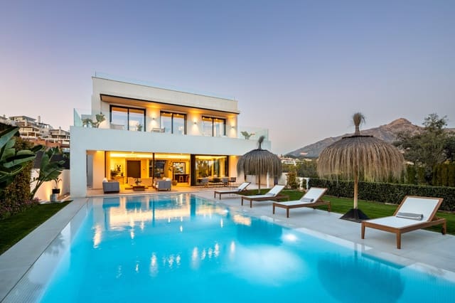 5 sovrum Villa till salu i Marbella med pool garage - 3 995 000 € (Ref: 9245882)