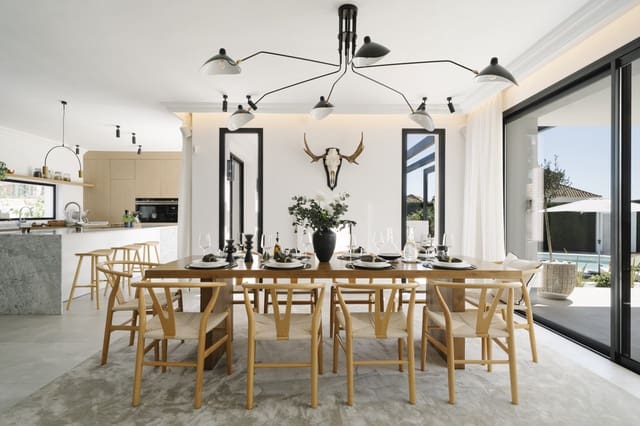 Chalet de 5 habitaciones en Nueva Andalucia, Marbella en venta con piscina garaje - 3.750.000 € (Ref: 9245886)