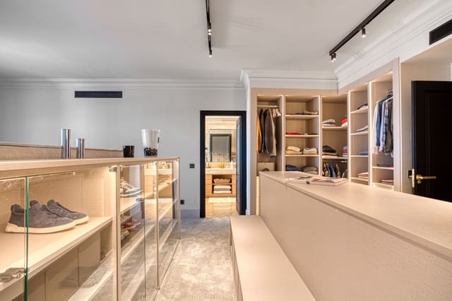 4 Zimmer Penthouse zu verkaufen in Marbella mit Pool Garage - 4.250.000 € (Ref: 9245890)