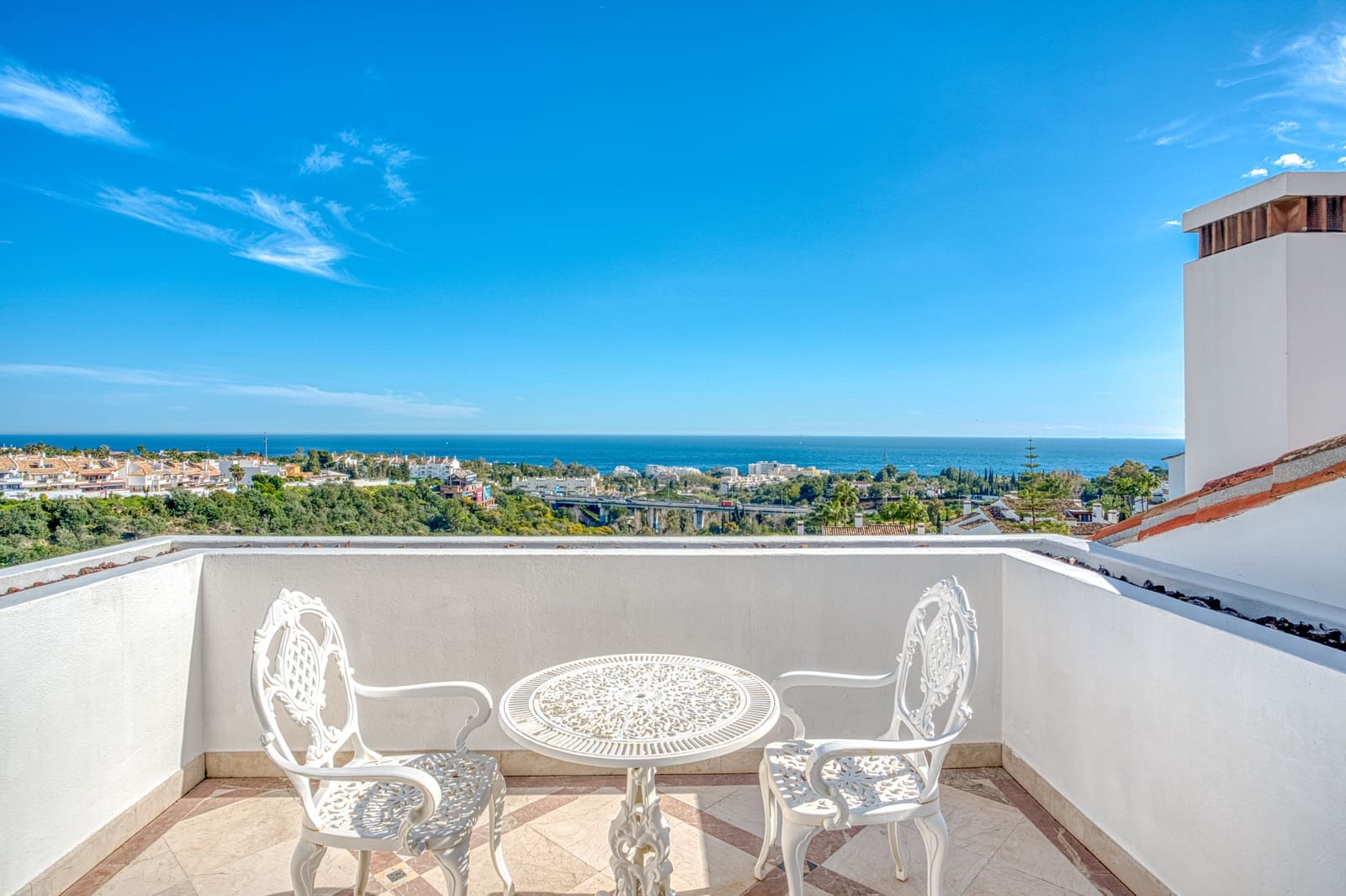4 chambre Penthouse à vendre à Marbella avec piscine garage - 4 250 000 € (Ref: 9245890)