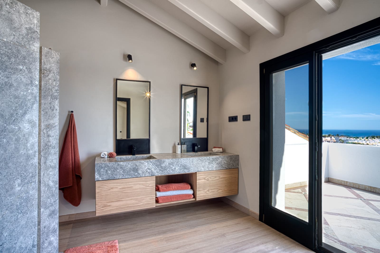4 chambre Penthouse à vendre à Marbella avec piscine garage - 4 250 000 € (Ref: 9245890)