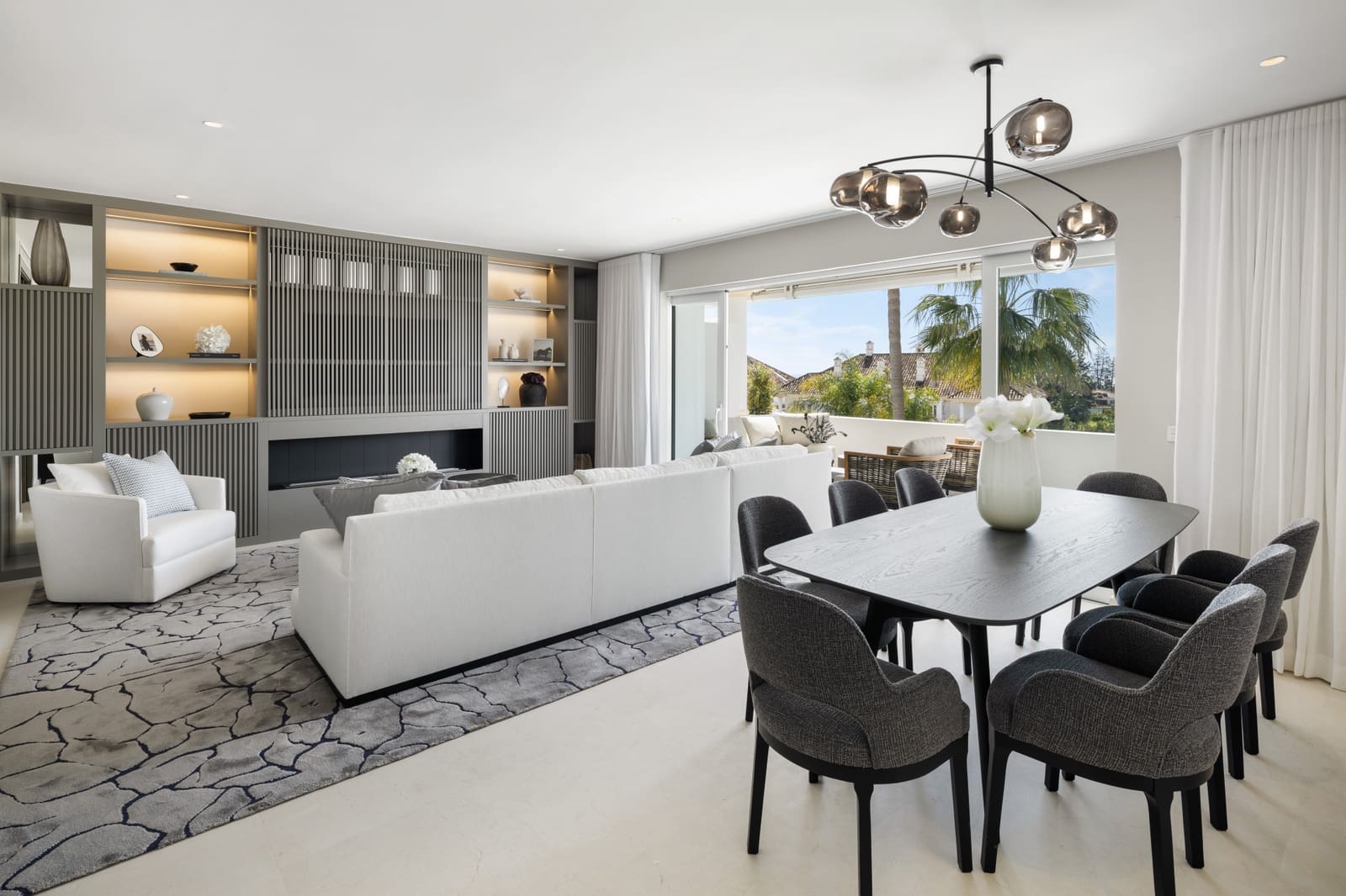 3 bedroom Penthouse for sale in Marbella with pool garage - € 2,750,000 (Ref: 9245892)