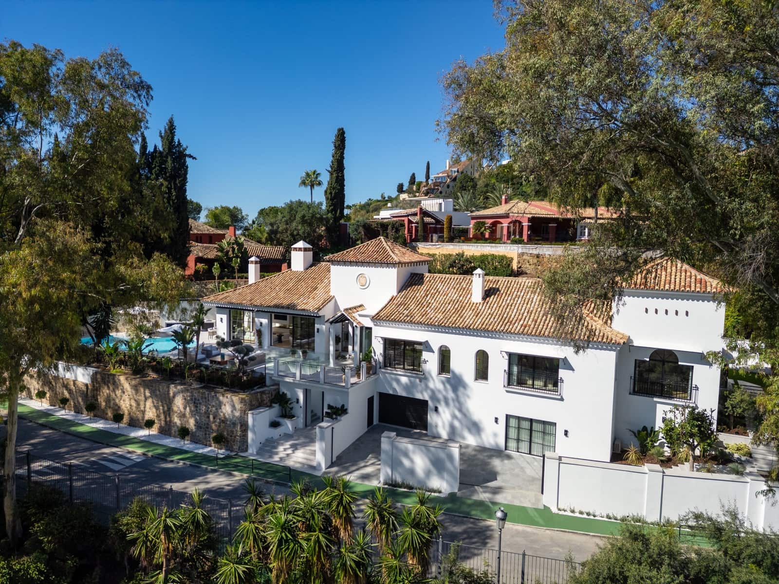 5 quarto Moradia para venda em Benahavis com piscina garagem - 6 495 000 € (Ref: 9245895)