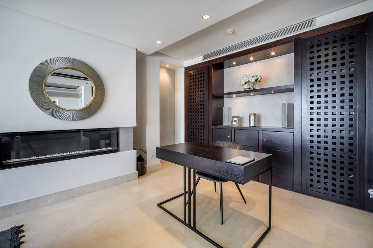 5 chambre Villa/Maison à vendre à Los Flamingos avec piscine garage - 5 500 000 € (Ref: 9245896)