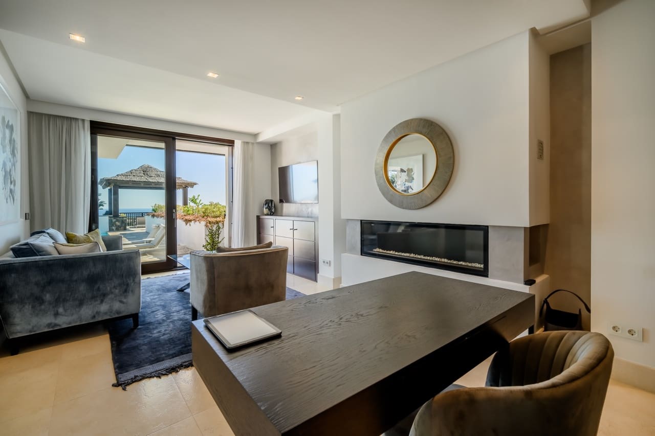 5 bedroom Villa for sale in Los Flamingos with pool garage - € 5,500,000 (Ref: 9245896)