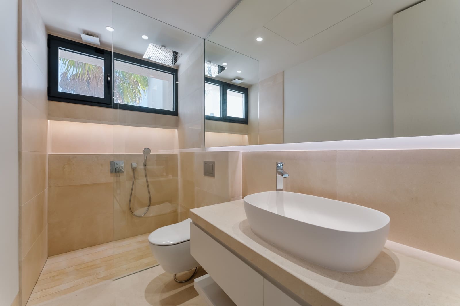 Chalet de 5 habitaciones en Marbella en venta con piscina - 4.300.000 € (Ref: 9245897)