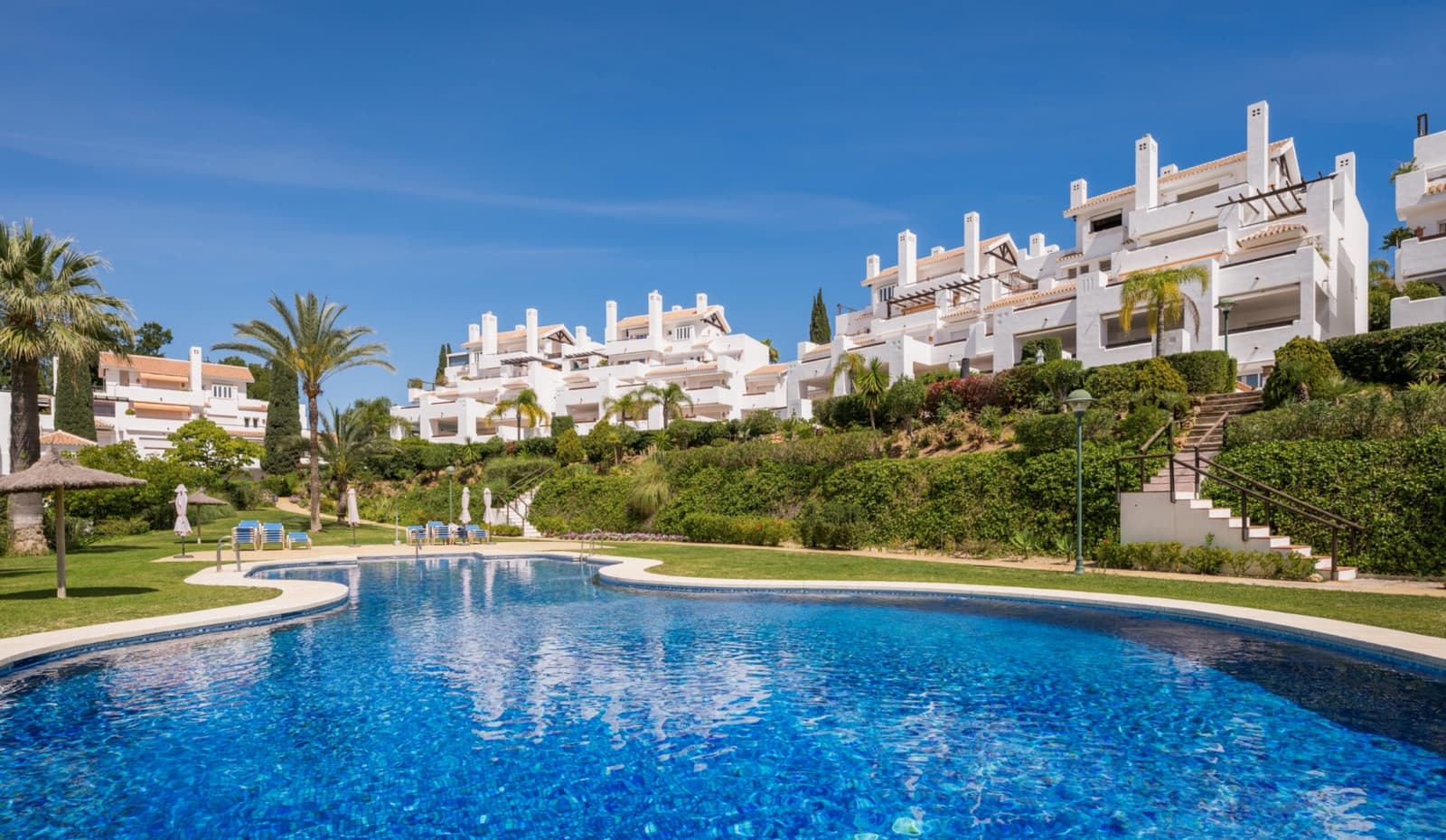3 soveværelse Lejlighed til salg i Marbella med swimmingpool garage - € 2.450.000 (Ref: 9245899)