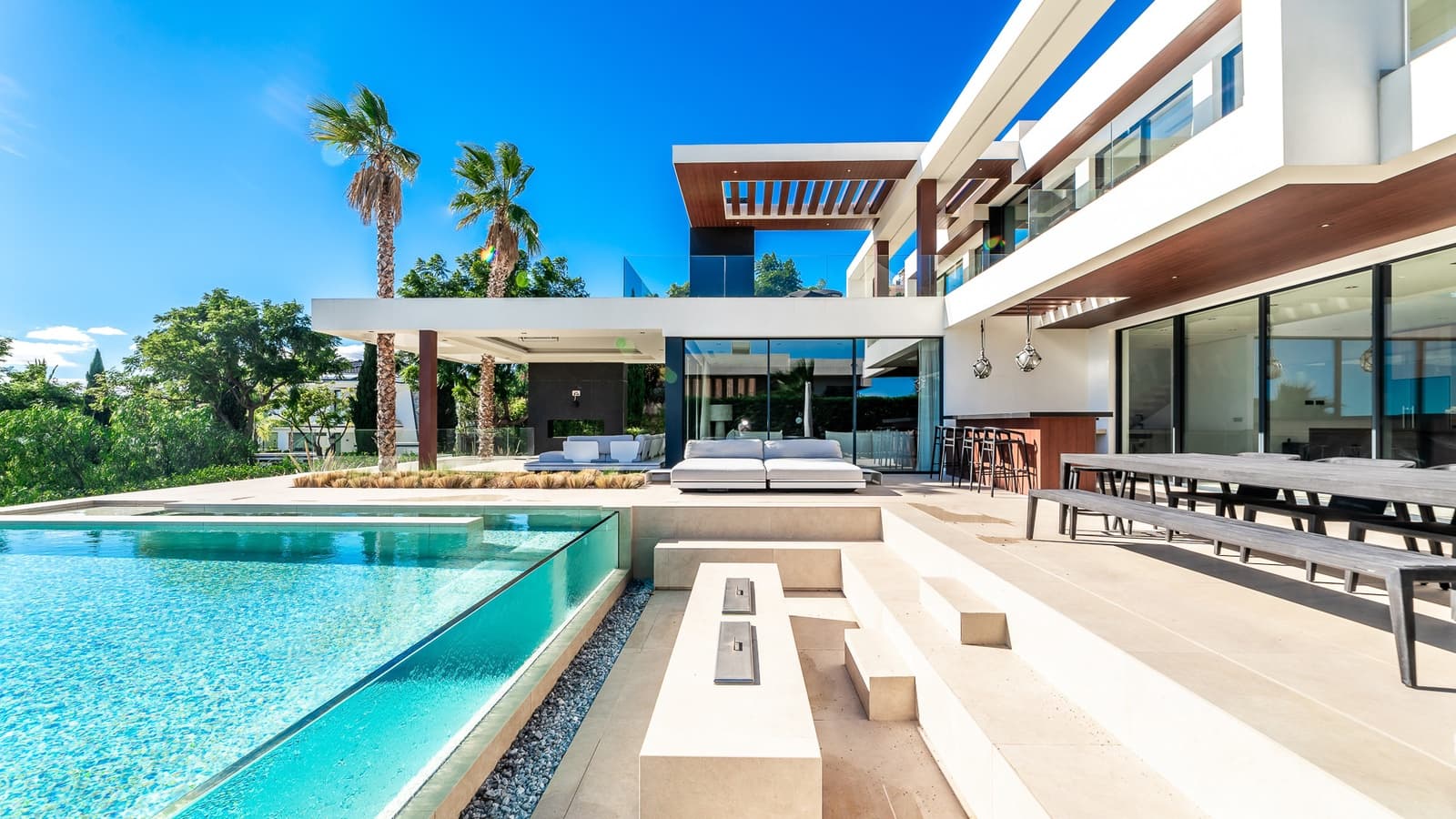 5 sypialnia Willa na sprzedaż w Los Flamingos z basenem garażem - 5 700 000 € (Ref: 9245902)