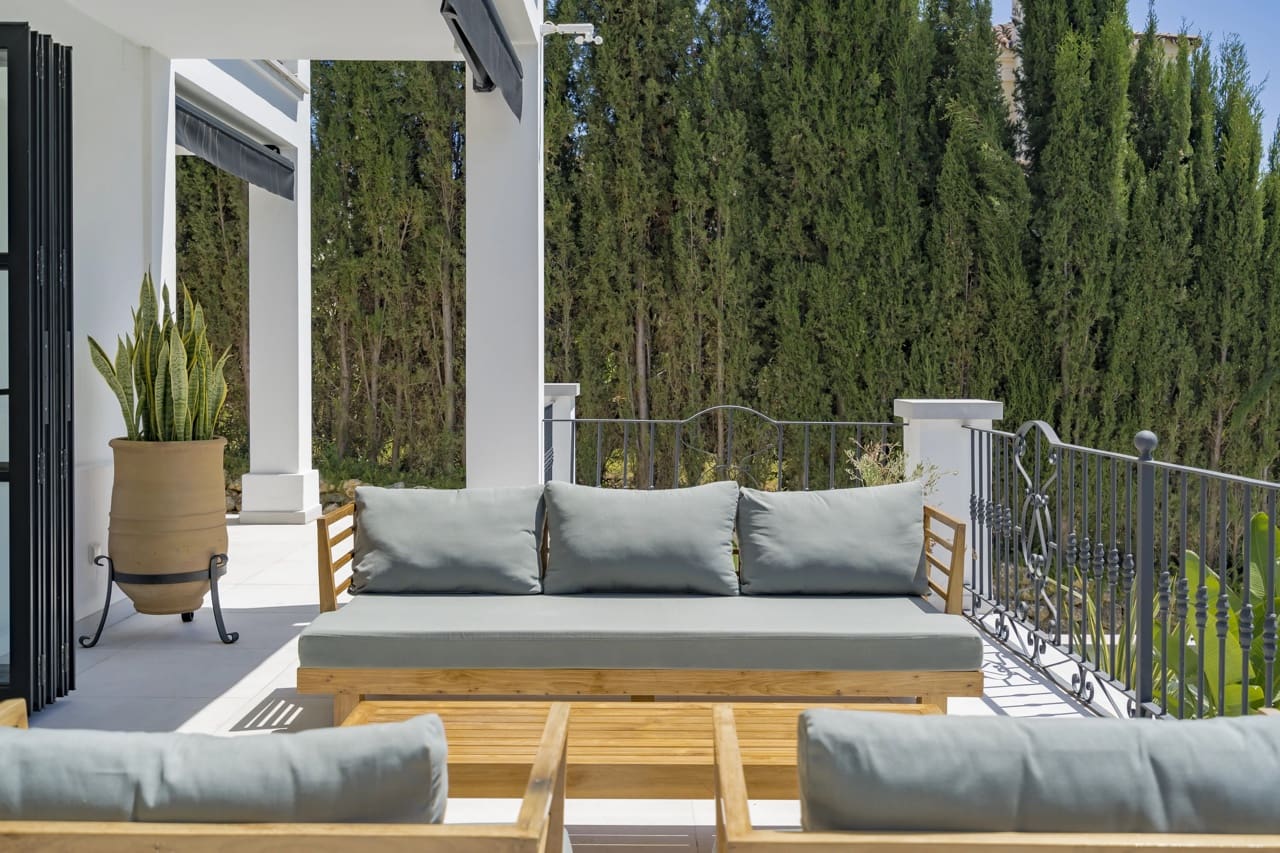 6 sypialnia Willa na sprzedaż w Benahavis z basenem garażem - 2 995 000 € (Ref: 9245905)