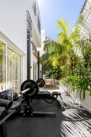 4 bedroom Townhouse for sale in Marbella with pool garage - € 1,991,000 (Ref: 9245908)