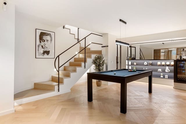 4 Zimmer Haus zu verkaufen in Marbella mit Pool Garage - 1.991.000 € (Ref: 9245908)