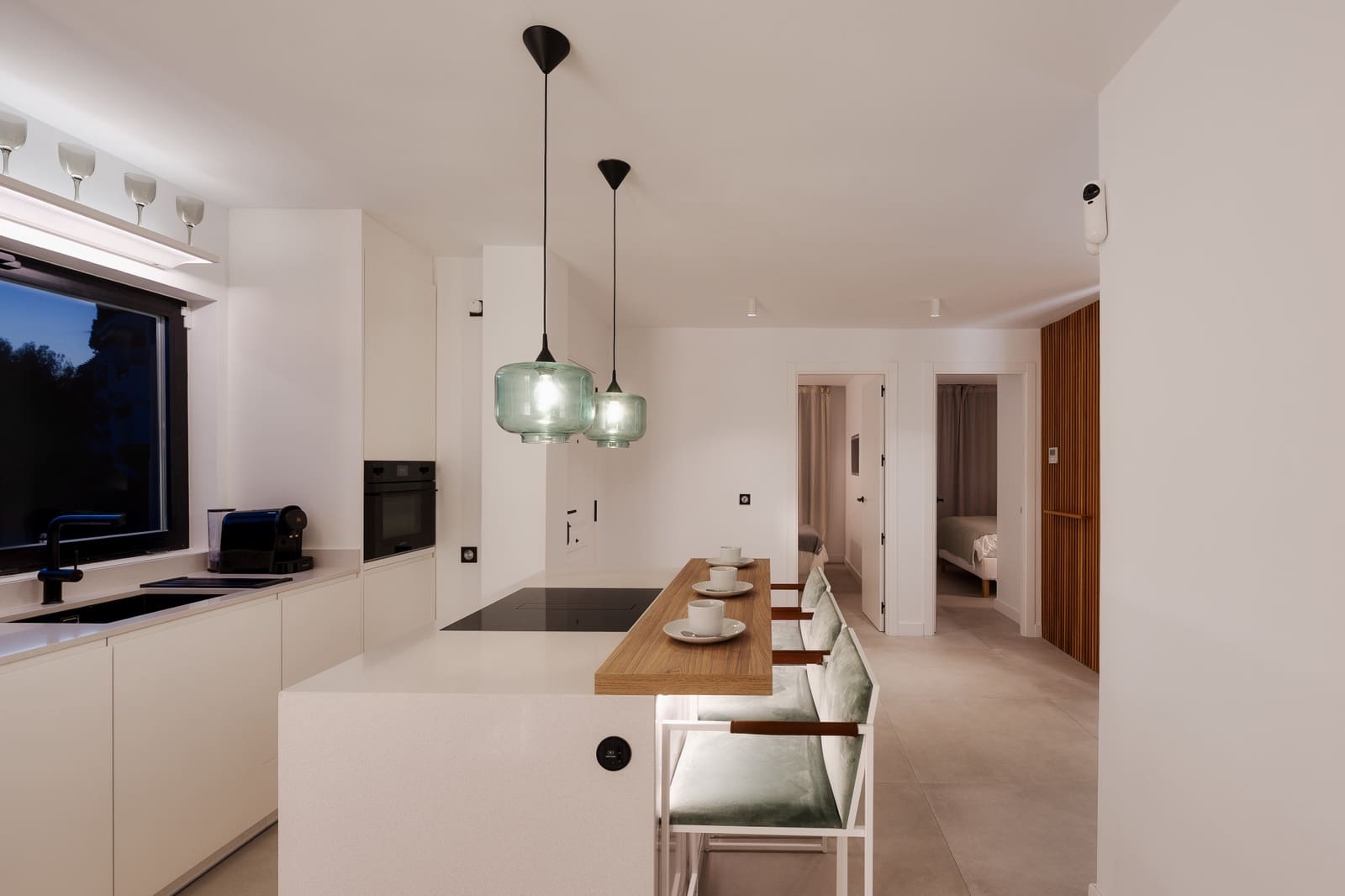 3 chambre Penthouse à vendre à Marbella avec piscine garage - 650 000 € (Ref: 9245910)