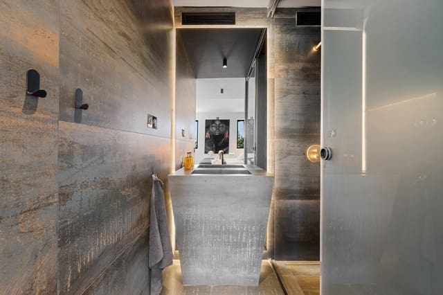 3 chambre Penthouse à vendre à Marbella avec piscine garage - 650 000 € (Ref: 9245910)