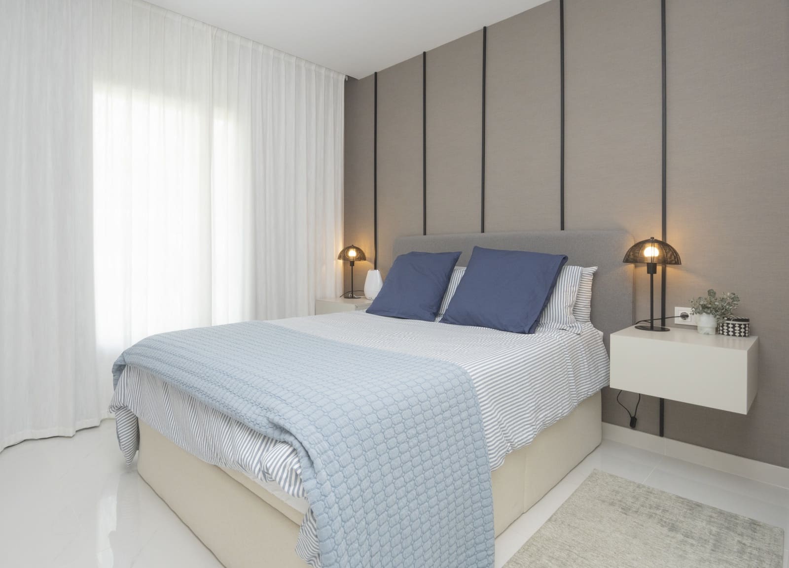 3 bedroom Apartment for sale in Estepona with pool garage - € 940,000 (Ref: 9245911)