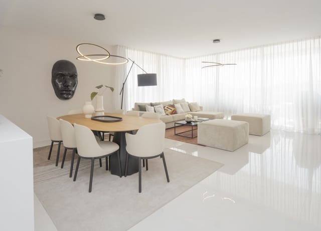 3 bedroom Apartment for sale in Estepona with pool garage - € 940,000 (Ref: 9245911)