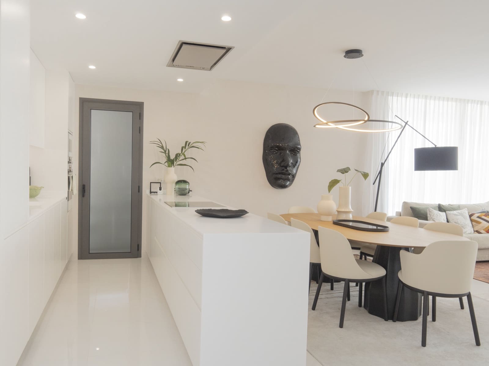 3 sovrum Lägenhet till salu i Estepona med pool garage - 940 000 € (Ref: 9245911)