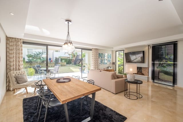 1 Zimmer Apartment zu verkaufen in Marbella mit Pool - 695.000 € (Ref: 9245912)