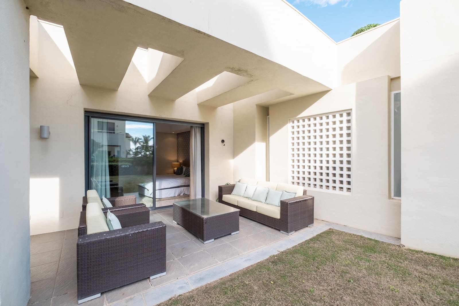 1 Zimmer Apartment zu verkaufen in Marbella mit Pool - 695.000 € (Ref: 9245912)