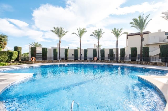 1 bedroom Apartment for sale in Marbella with pool - € 695,000 (Ref: 9245912)
