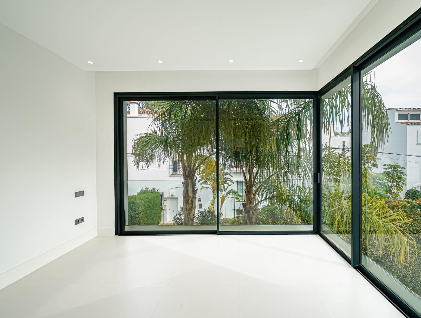 Chalet de 4 habitaciones en Marbella en venta con piscina garaje - 3.500.000 € (Ref: 9245914)