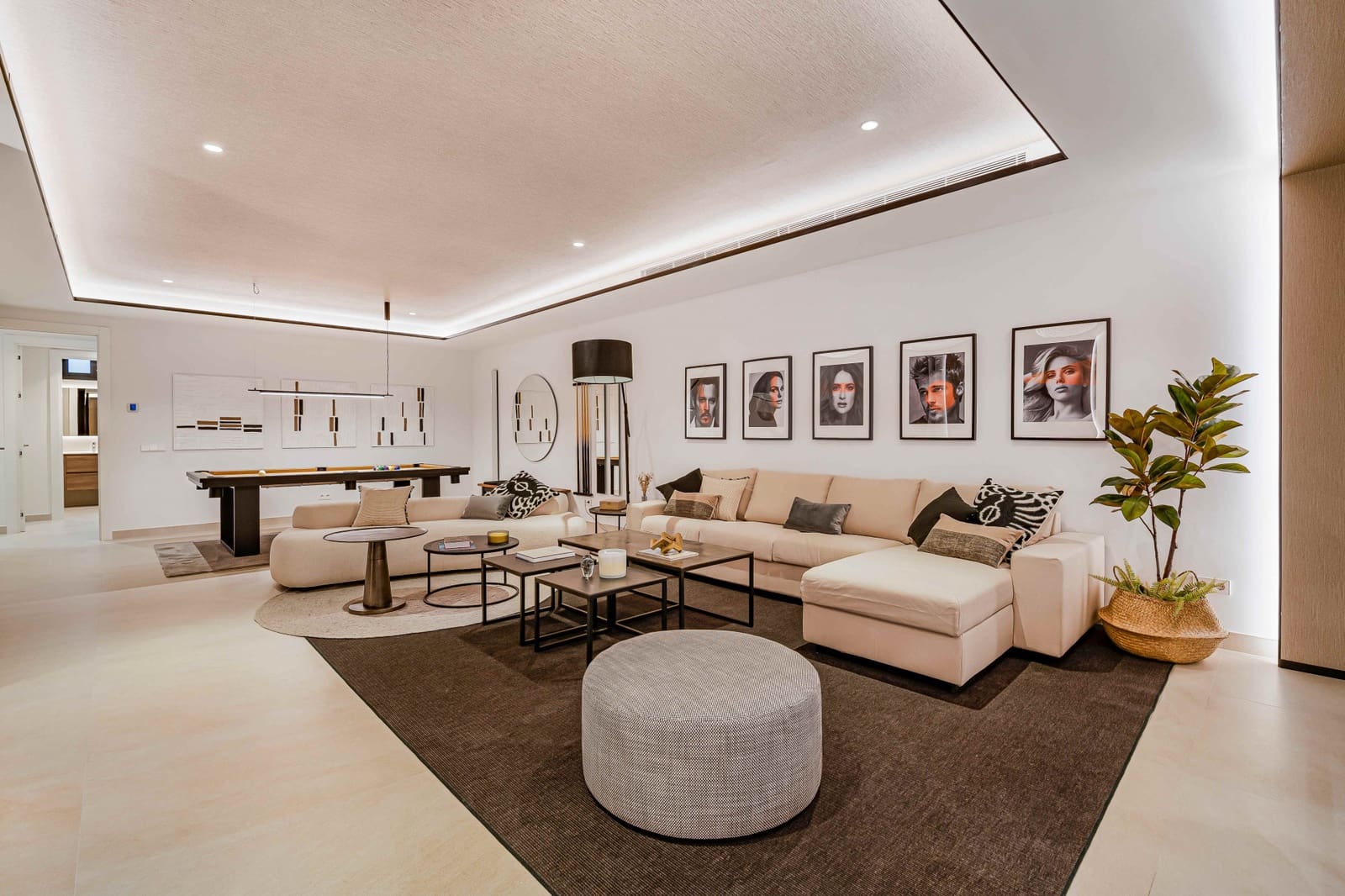 6 sypialnia Willa na sprzedaż w Marbella z basenem garażem - 6 500 000 € (Ref: 9245920)