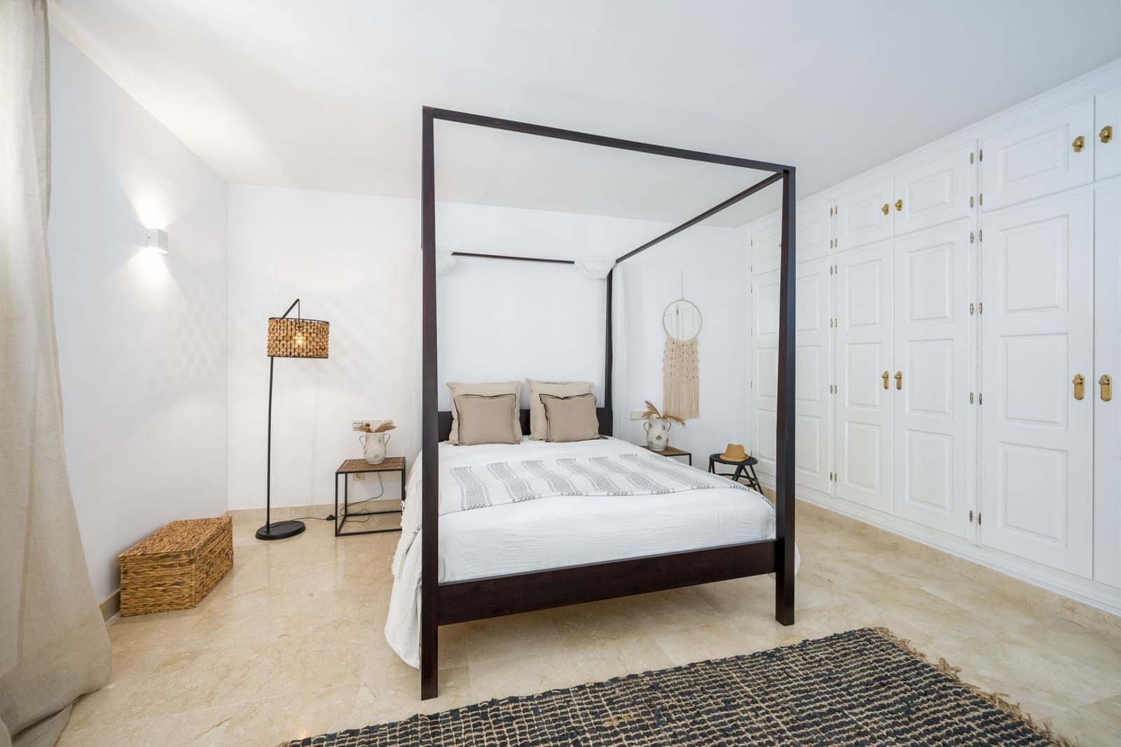 6 sypialnia Willa na sprzedaż w Marbella z basenem garażem - 4 000 000 € (Ref: 9245924)