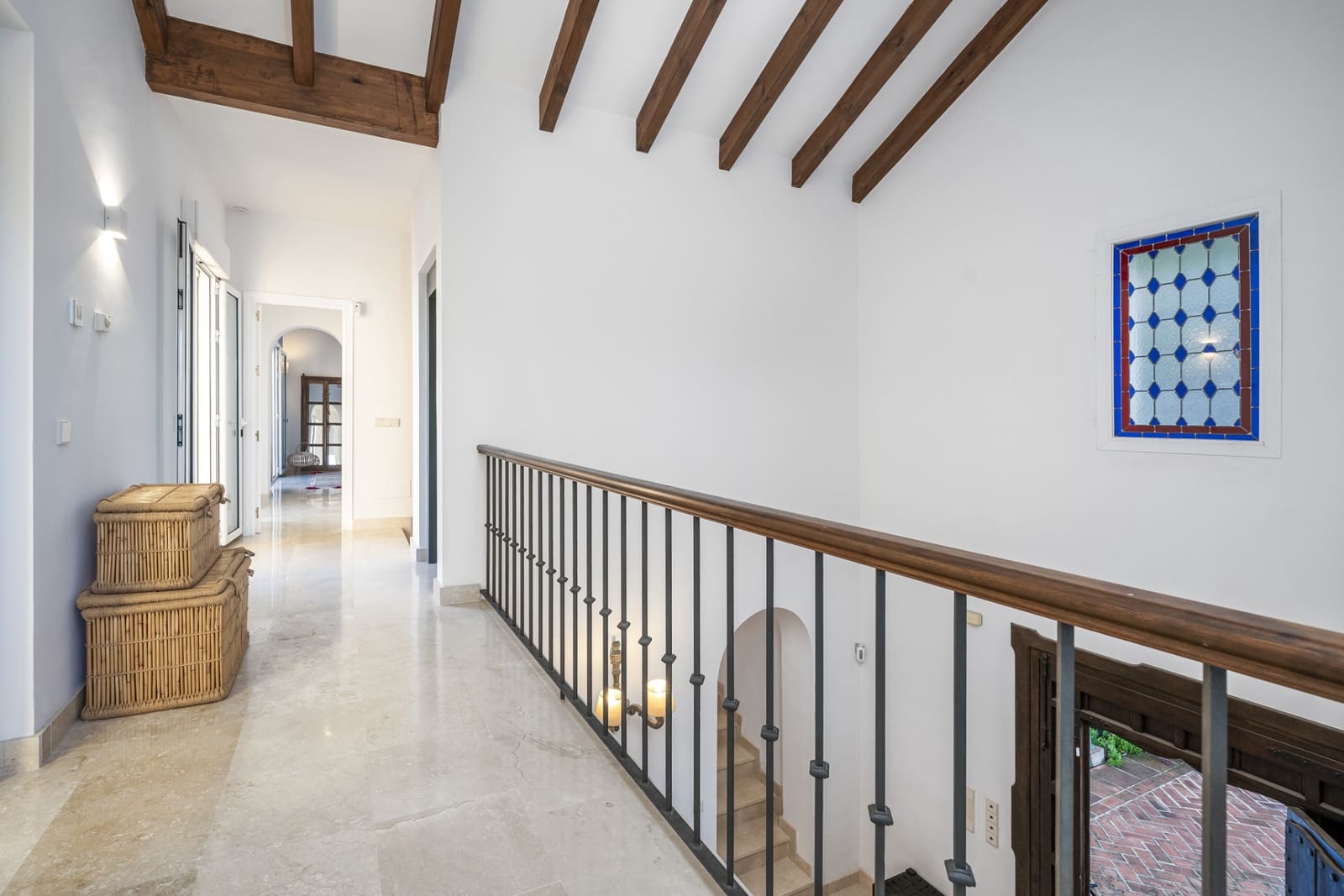 6 bedroom Villa for sale in Marbella with pool garage - € 4,000,000 (Ref: 9245924)
