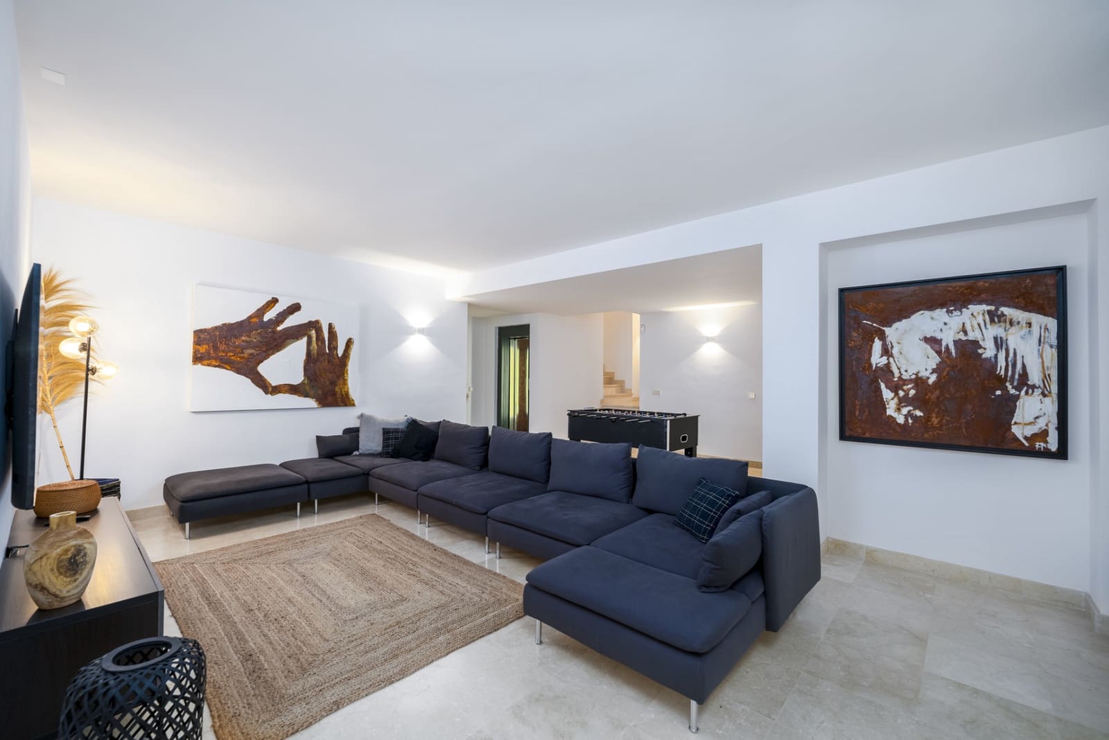6 bedroom Villa for sale in Marbella with pool garage - € 4,000,000 (Ref: 9245924)