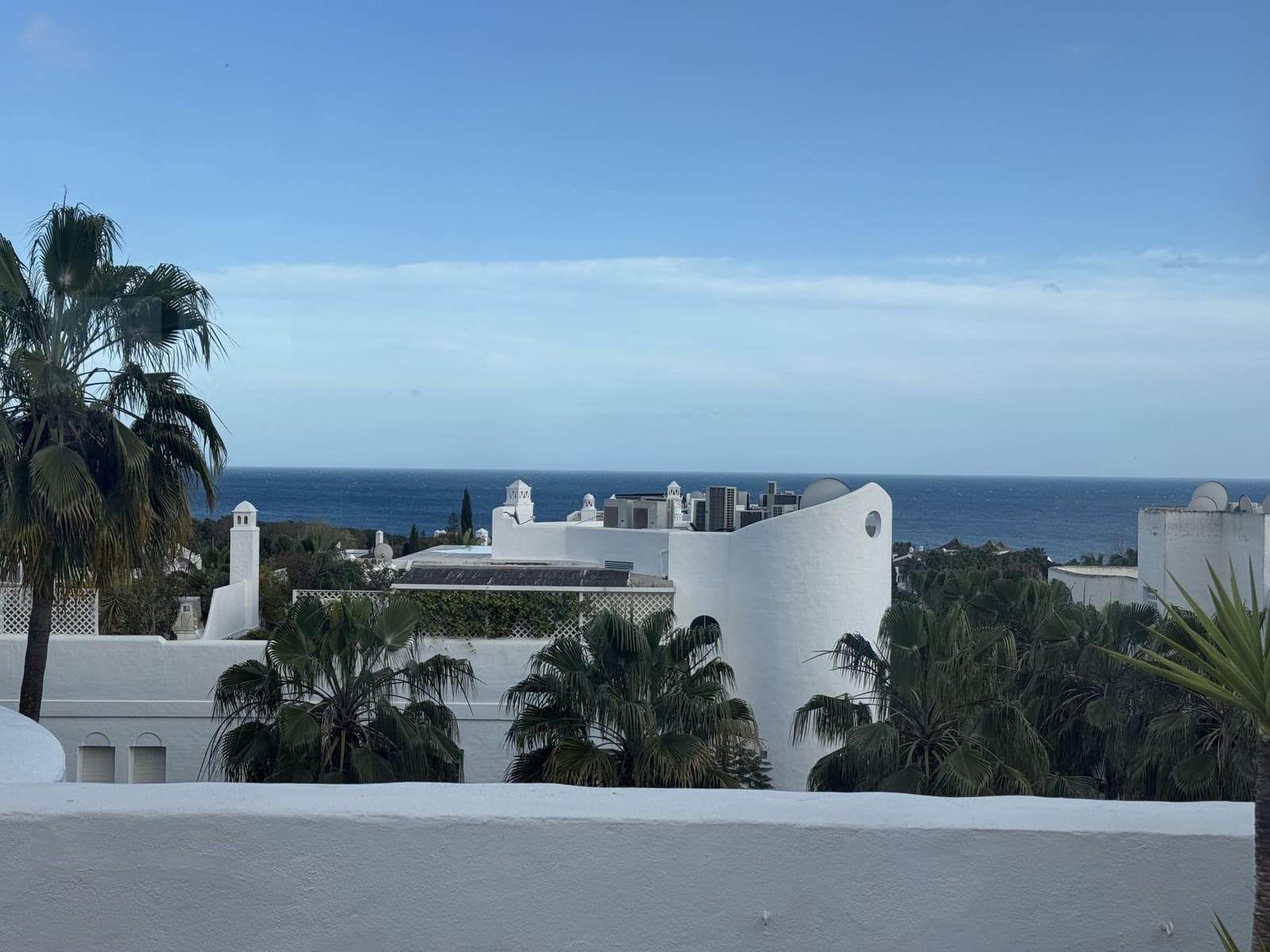 4 bedroom Penthouse for sale in Marbella with pool garage - € 1,500,000 (Ref: 9245930)