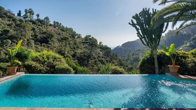 4 Zimmer Villa zu verkaufen in El Madroñal, Benahavís mit Pool Garage - 2.500.000 € (Ref: 9245934)