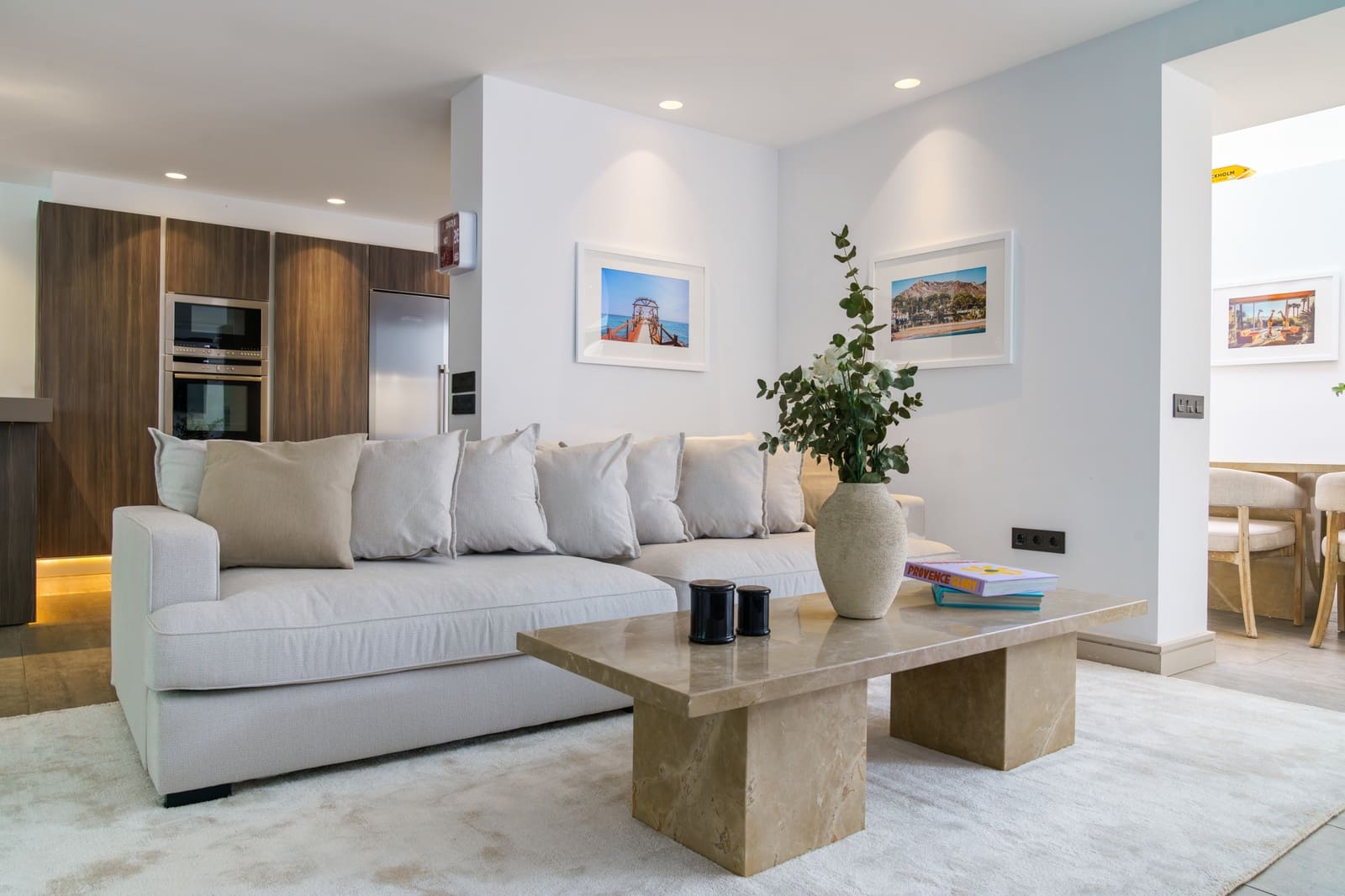 6 bedroom Villa for sale in Nueva Andalucia with pool garage - € 2,590,000 (Ref: 9245935)