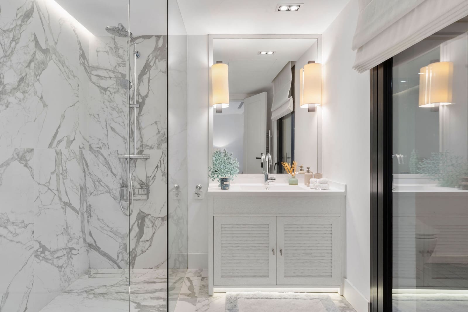 7 sypialnia Willa na sprzedaż w Marbella z basenem garażem - 3 990 000 € (Ref: 9245936)