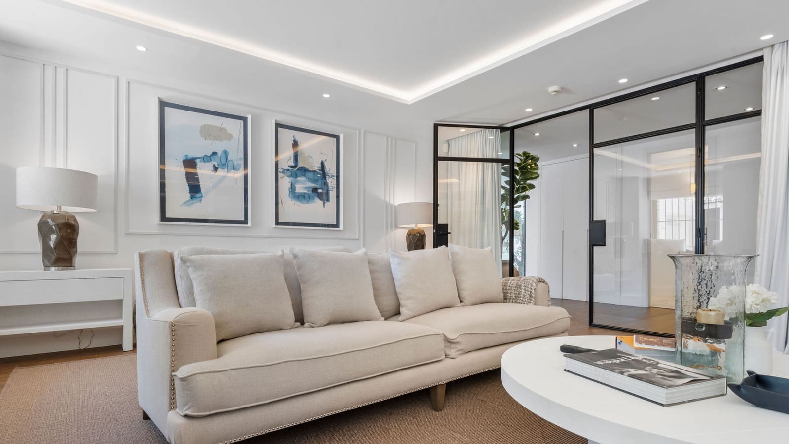 7 sypialnia Willa na sprzedaż w Marbella z basenem garażem - 3 990 000 € (Ref: 9245936)