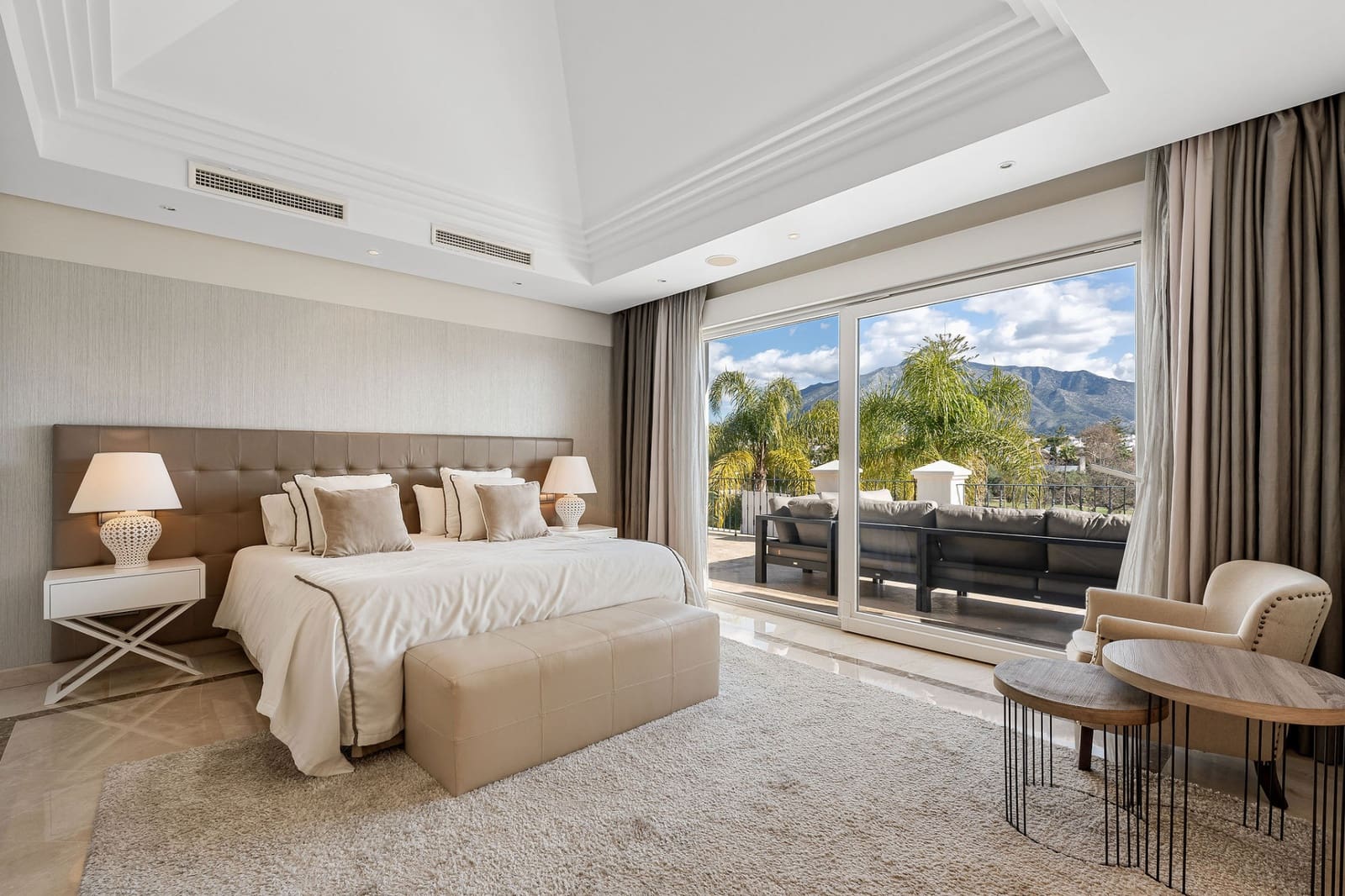 5 sovrum Villa till salu i Marbella med pool garage - 3 295 000 € (Ref: 9245938)