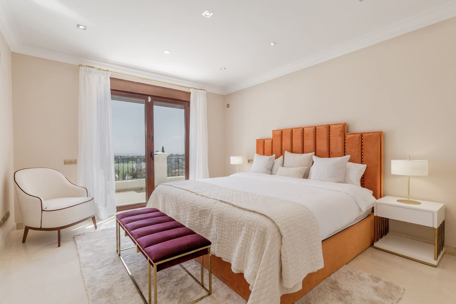 Chalet de 11 habitaciones en Benahavís en venta con piscina garaje - 4.500.000 € (Ref: 9245940)