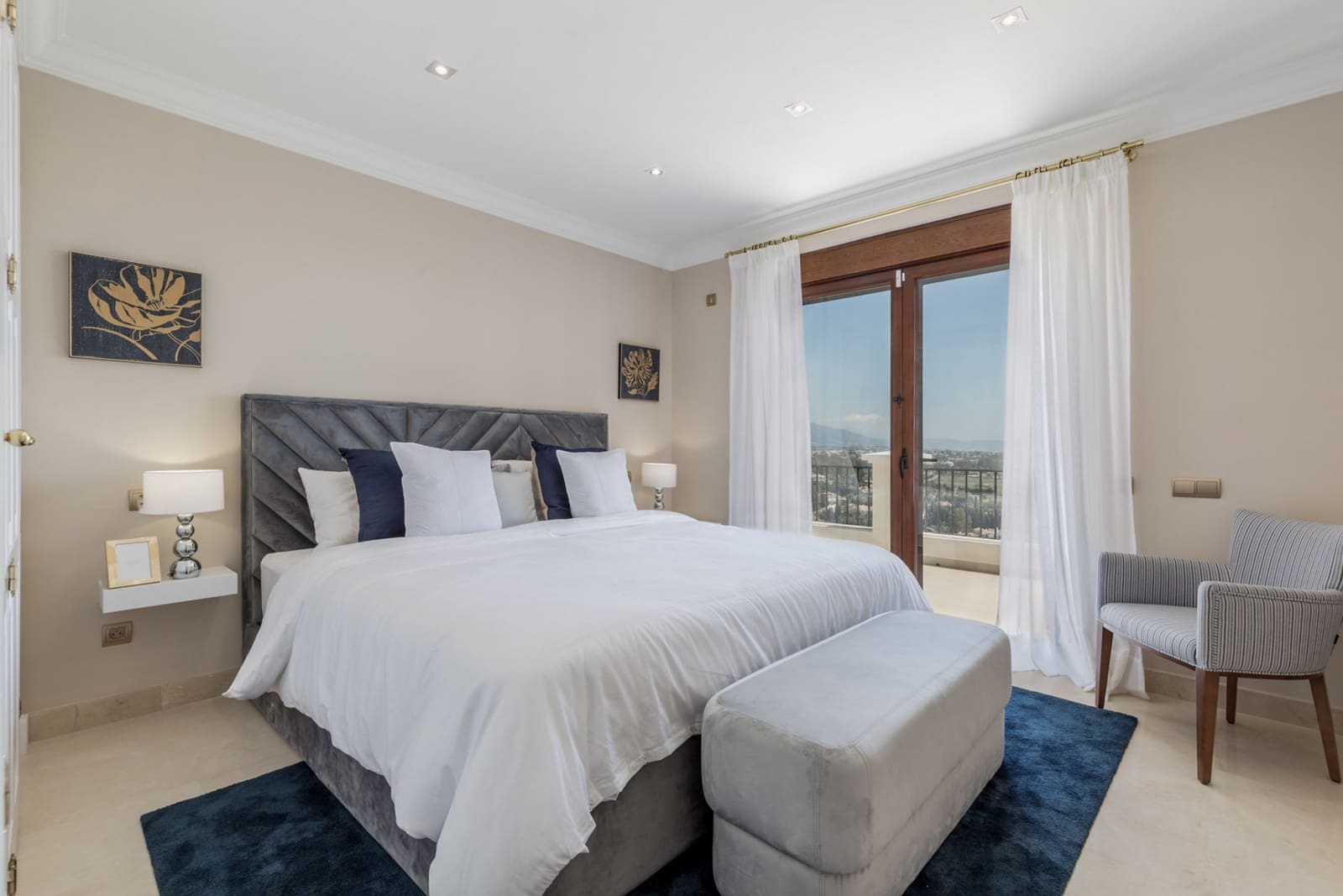 Chalet de 11 habitaciones en Benahavís en venta con piscina garaje - 4.500.000 € (Ref: 9245940)