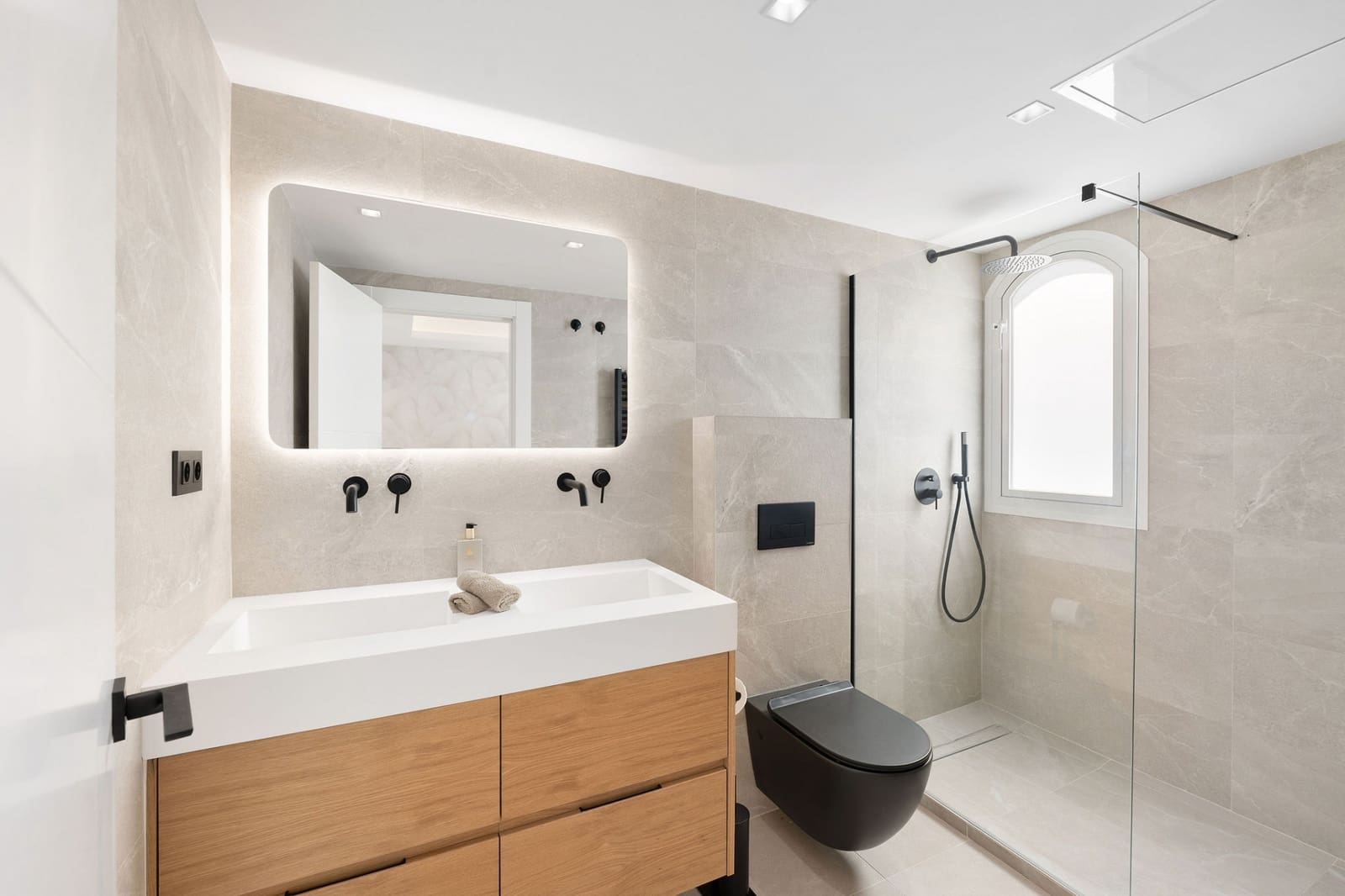 3 sypialnia Dom na sprzedaż w Marbella z basenem - 998 000 € (Ref: 9245941)