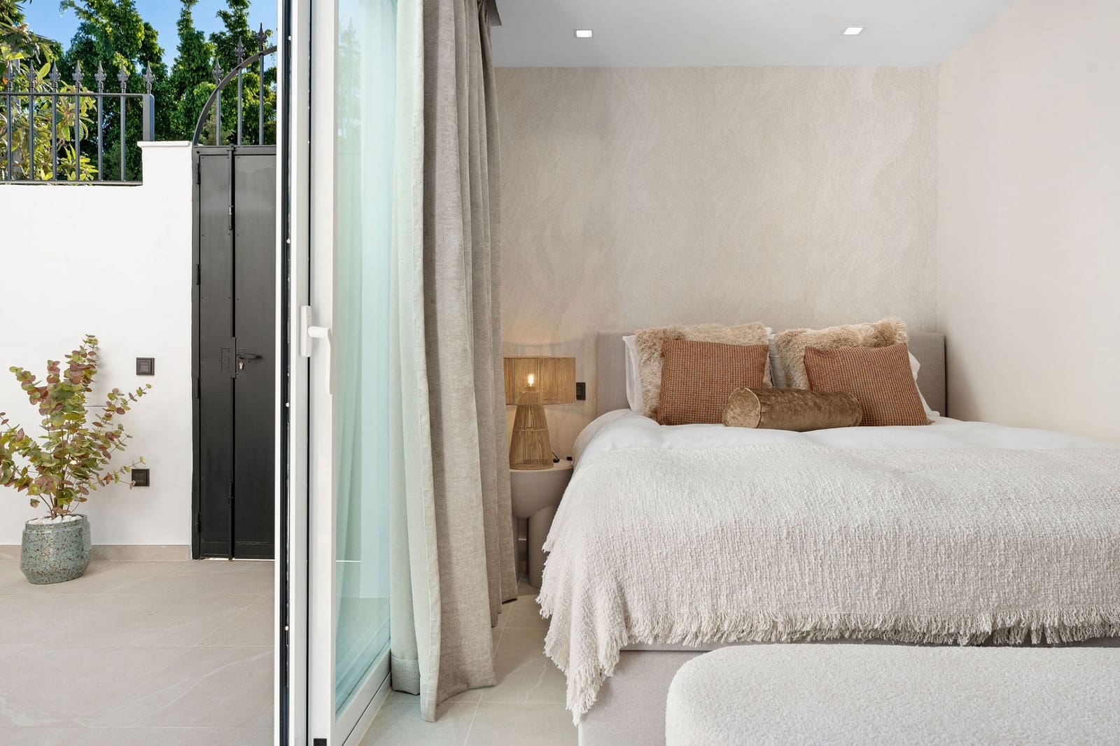 3 sypialnia Dom na sprzedaż w Marbella z basenem - 998 000 € (Ref: 9245941)