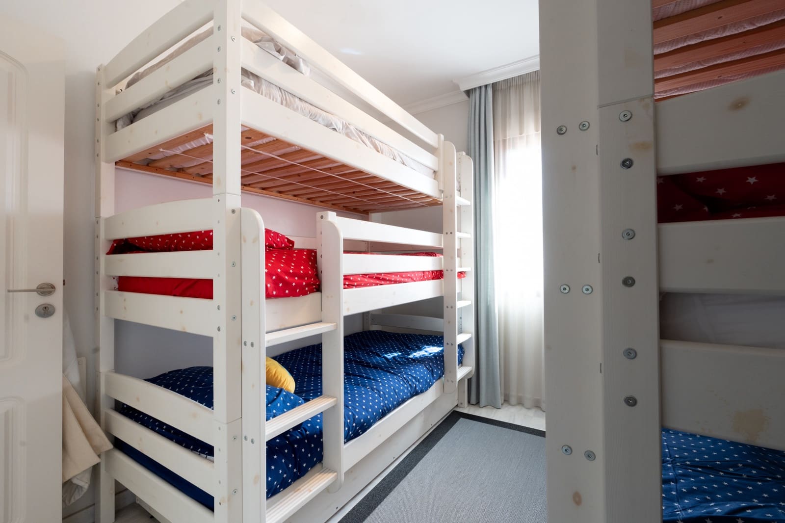 4 bedroom Townhouse for sale in Marbella with pool garage - € 1,100,000 (Ref: 9245943)