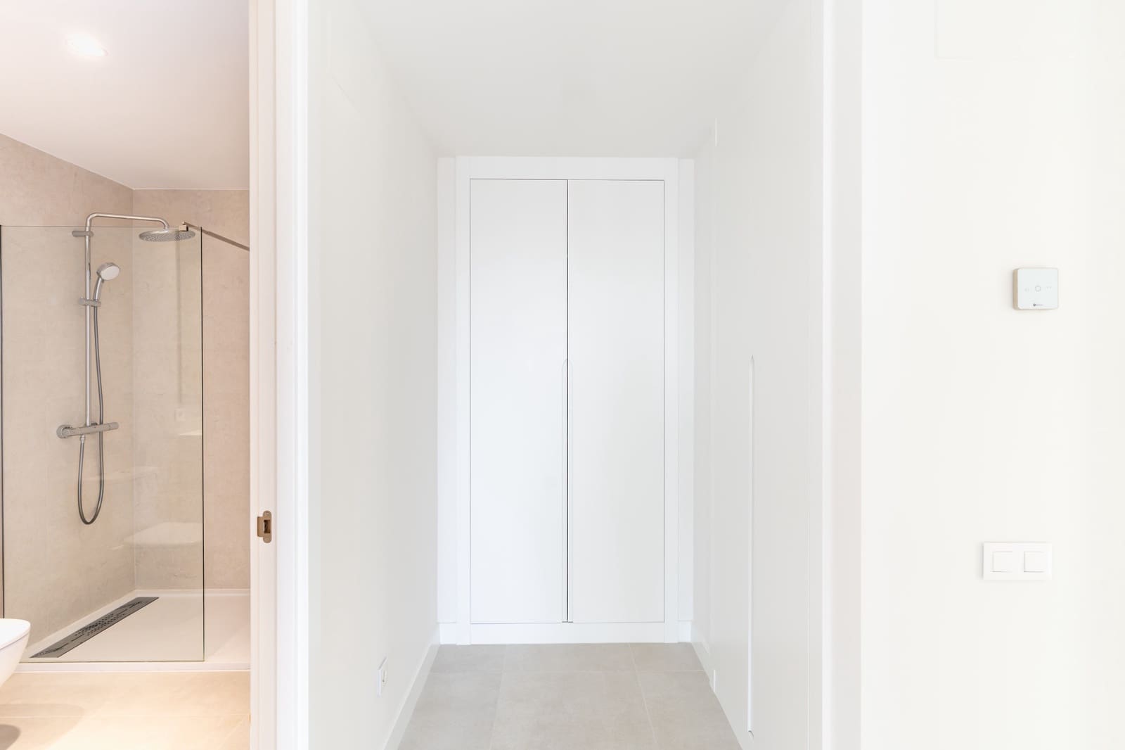 3 chambre Penthouse à vendre à Estepona avec piscine garage - 760 000 € (Ref: 9245944)