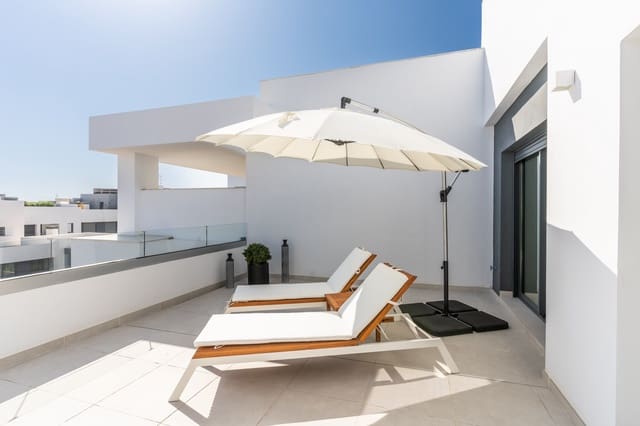 3 soveværelse Penthouse til salg i Estepona med swimmingpool garage - € 760.000 (Ref: 9245944)