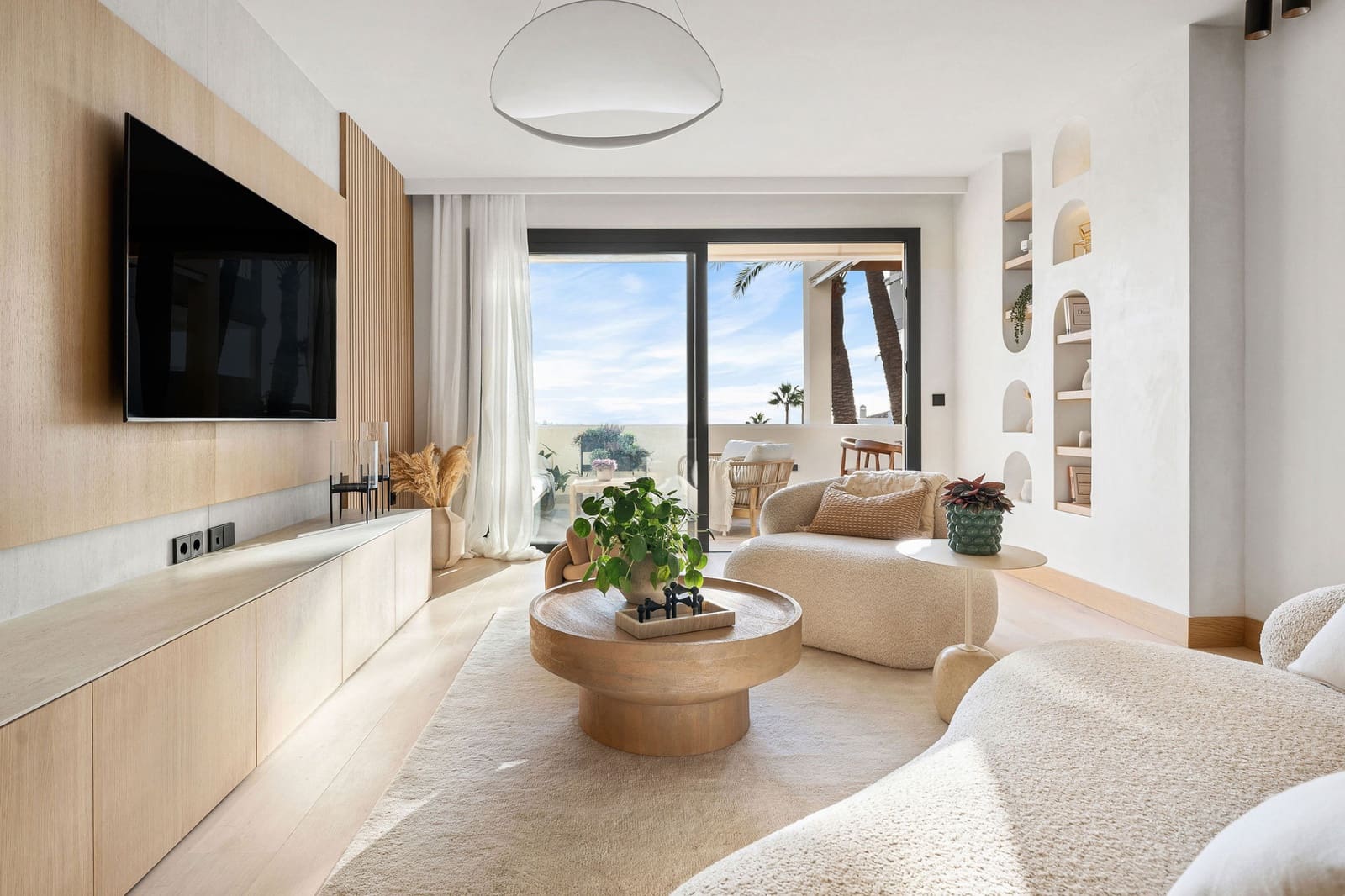 3 Zimmer Apartment zu verkaufen in Marbella mit Pool Garage - 995.000 € (Ref: 9245948)