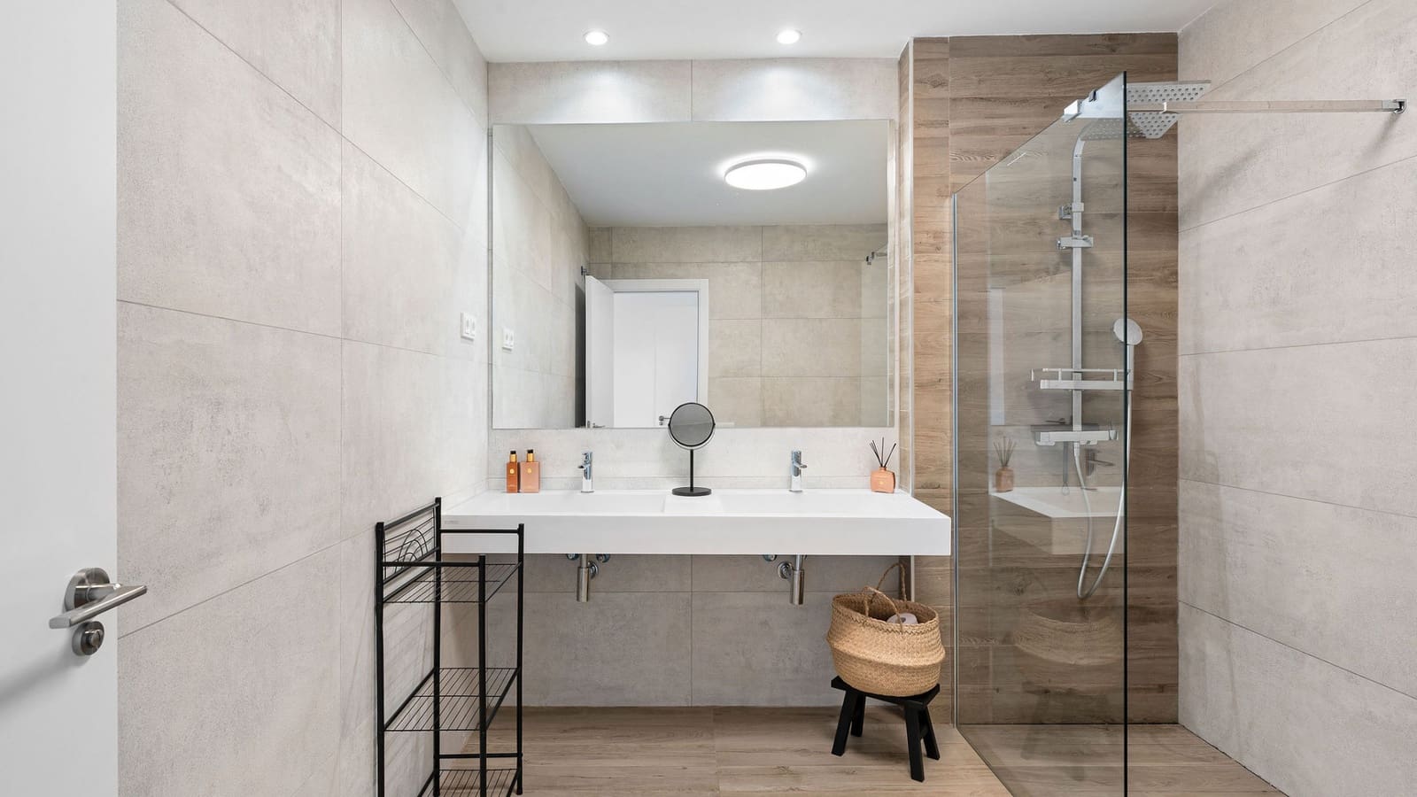 Apartamento de 3 habitaciones en Marbella en venta con piscina garaje - 898.000 € (Ref: 9245949)