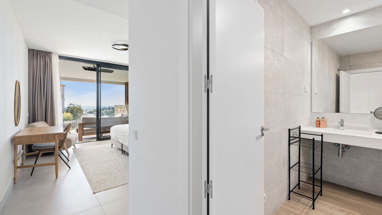 Apartamento de 3 habitaciones en Marbella en venta con piscina garaje - 898.000 € (Ref: 9245949)