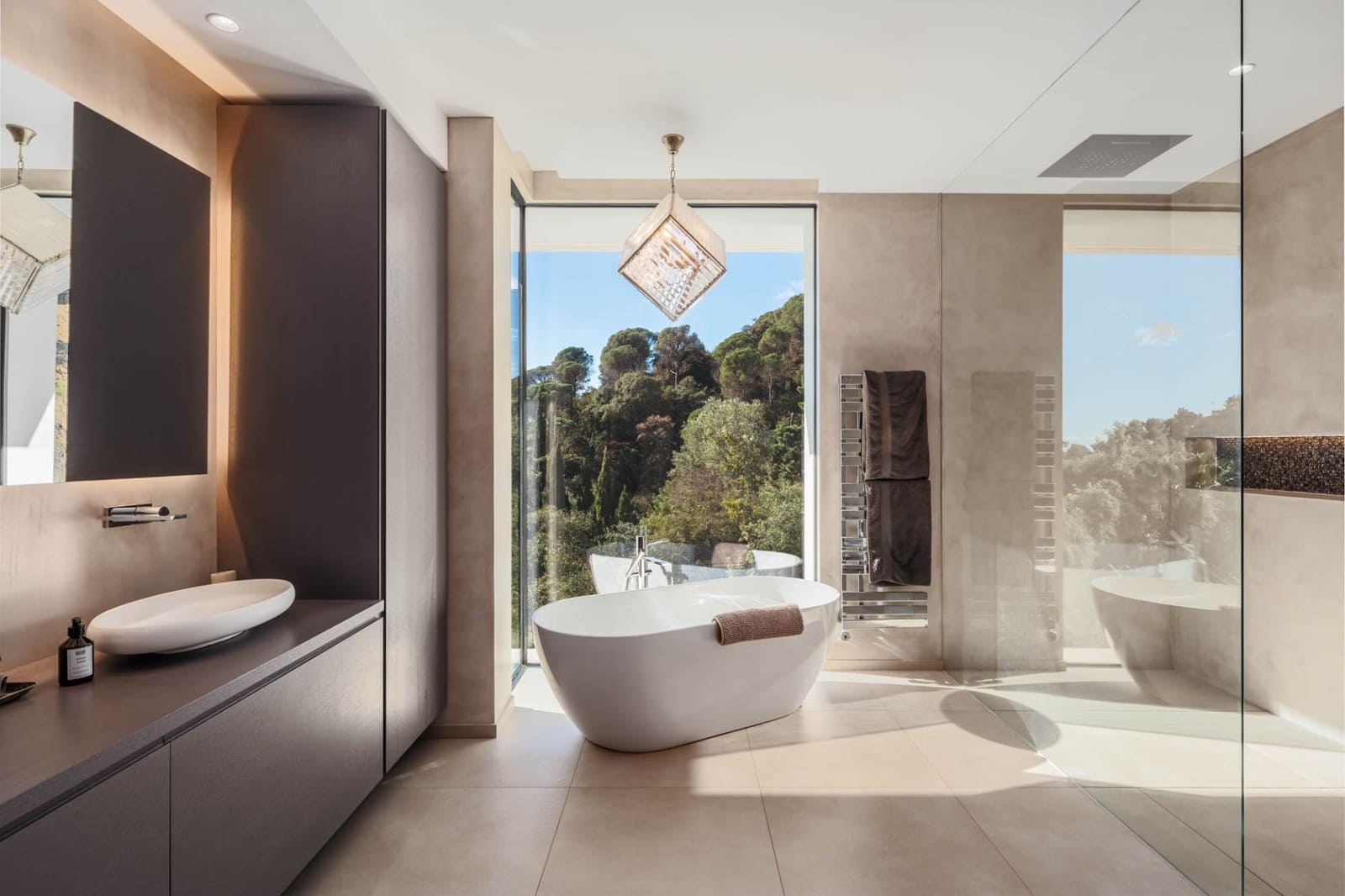 5 bedroom Villa for sale in El Madronal with pool garage - € 6,495,000 (Ref: 9245950)