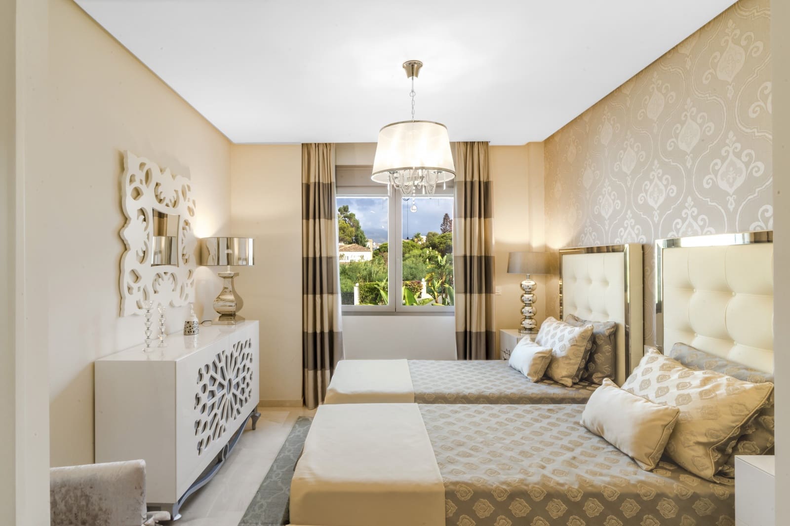 5 soveværelse Villa til salg i Marbella med swimmingpool garage - € 3.950.000 (Ref: 9245951)