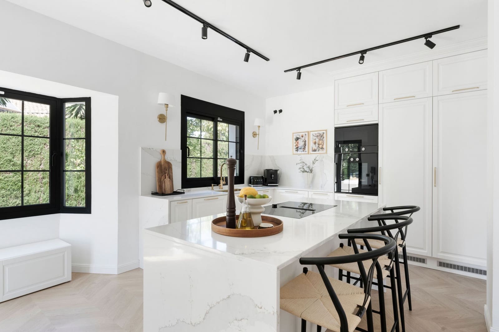 Chalet de 5 habitaciones en Estepona en venta con piscina garaje - 2.795.000 € (Ref: 9245953)