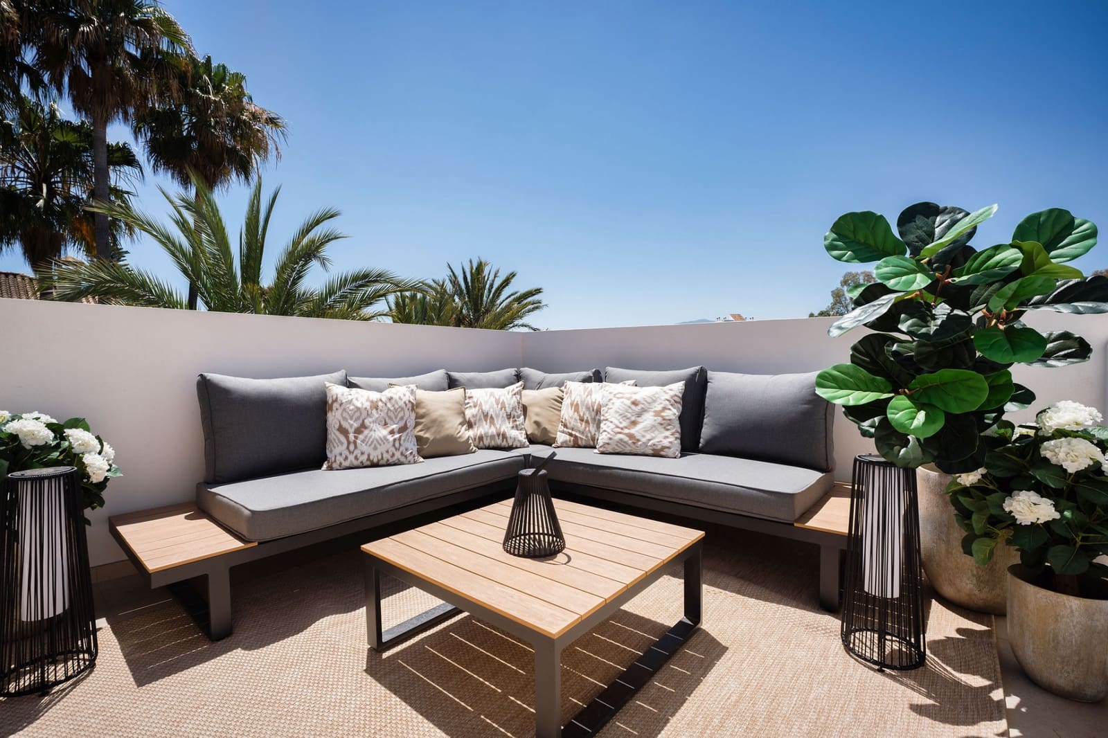 Chalet de 5 habitaciones en Estepona en venta con piscina garaje - 2.795.000 € (Ref: 9245953)