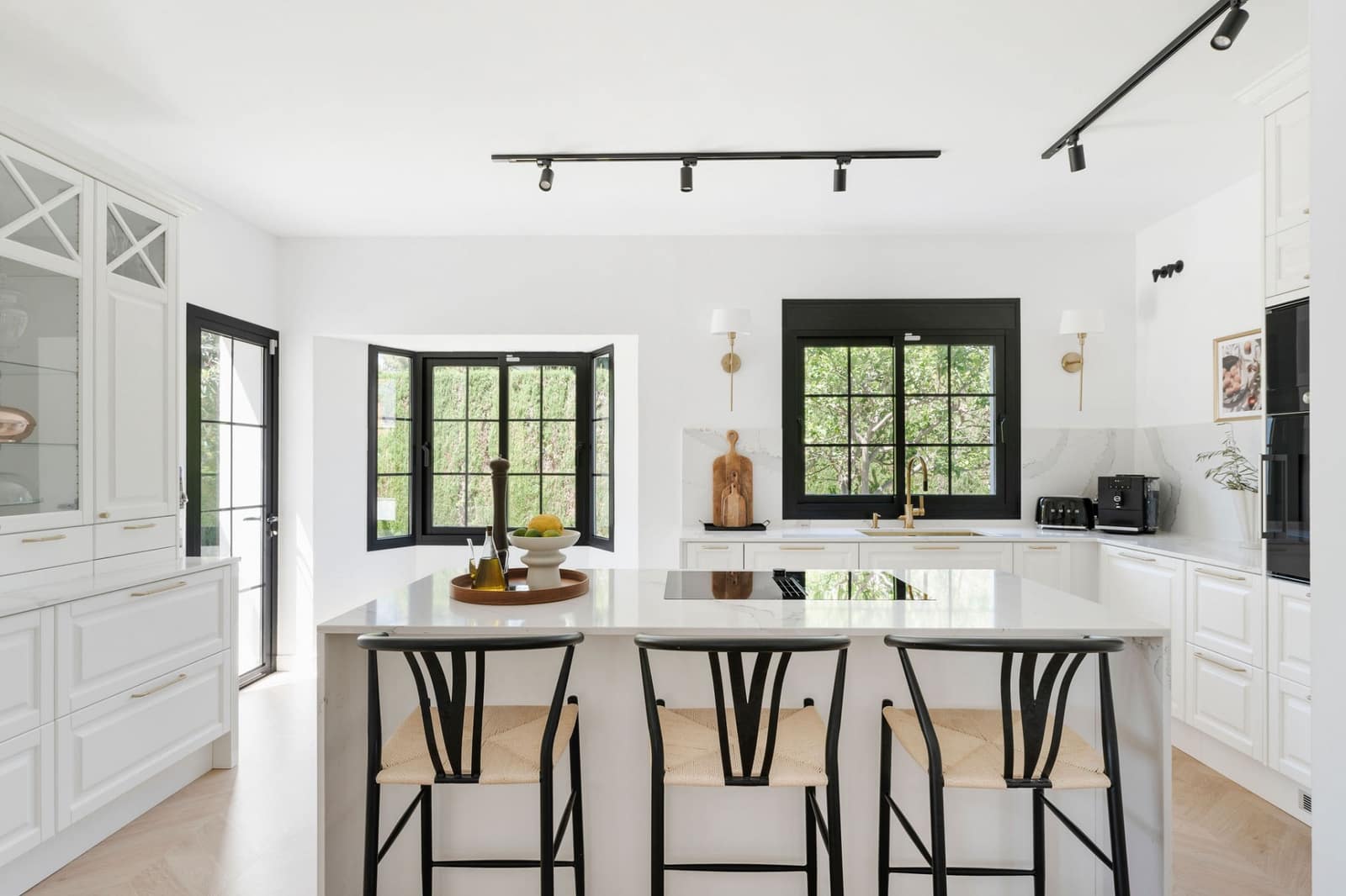 Chalet de 5 habitaciones en Estepona en venta con piscina garaje - 2.795.000 € (Ref: 9245953)