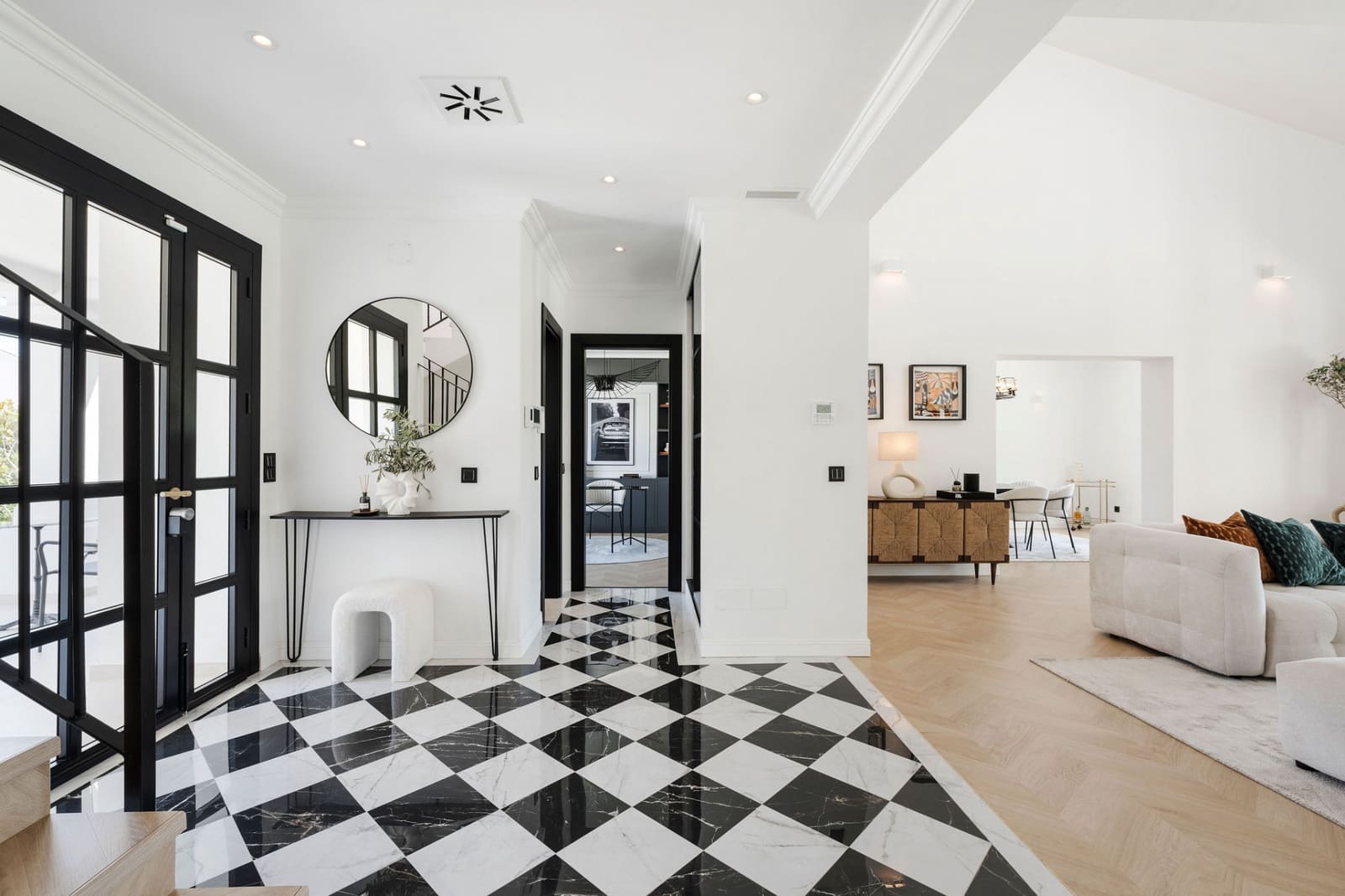 Chalet de 5 habitaciones en Estepona en venta con piscina garaje - 2.795.000 € (Ref: 9245953)